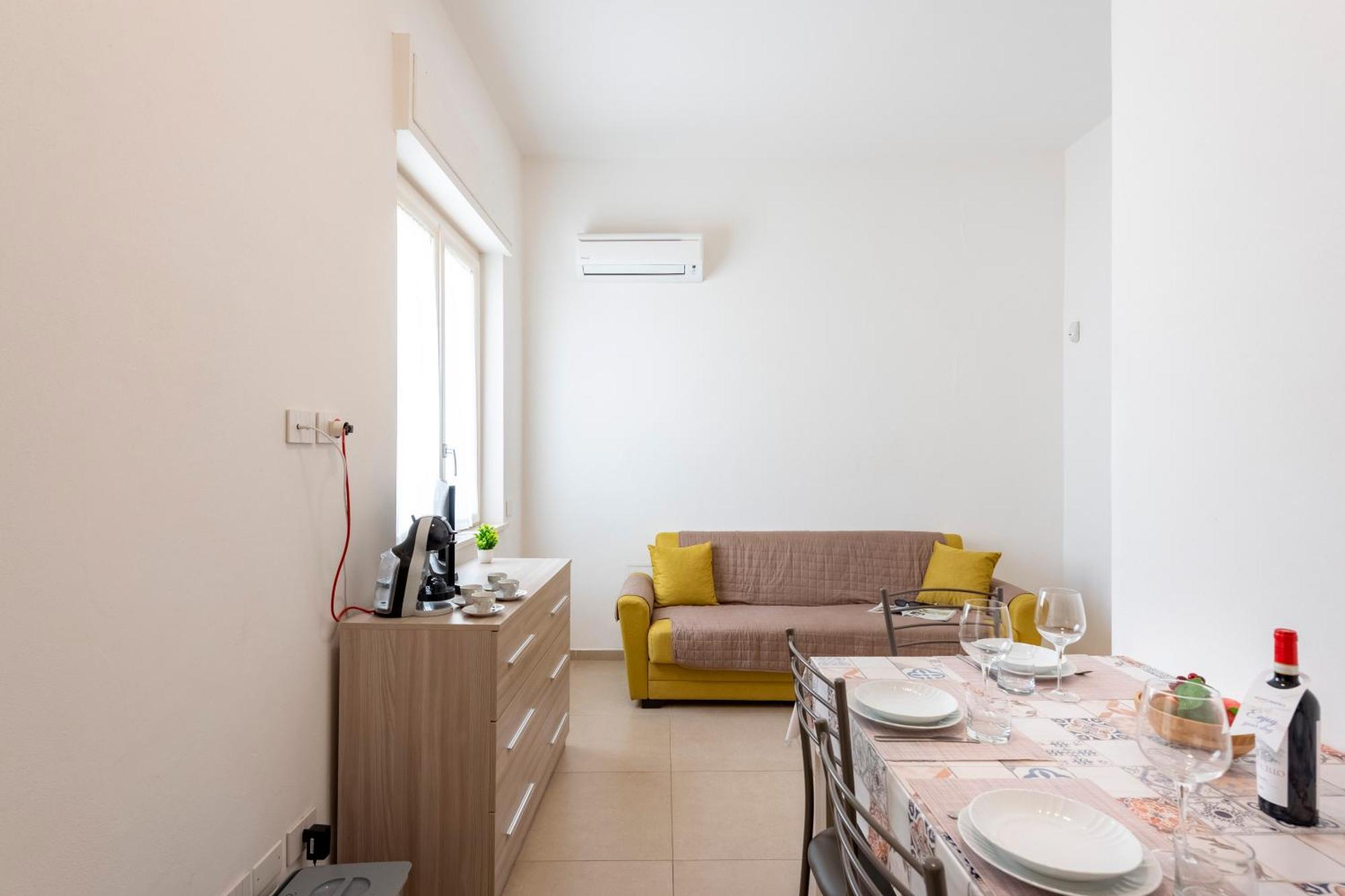 La Suite 2 Ondina Viareggio 200M From Sea - Happy Rentals Bagian luar foto