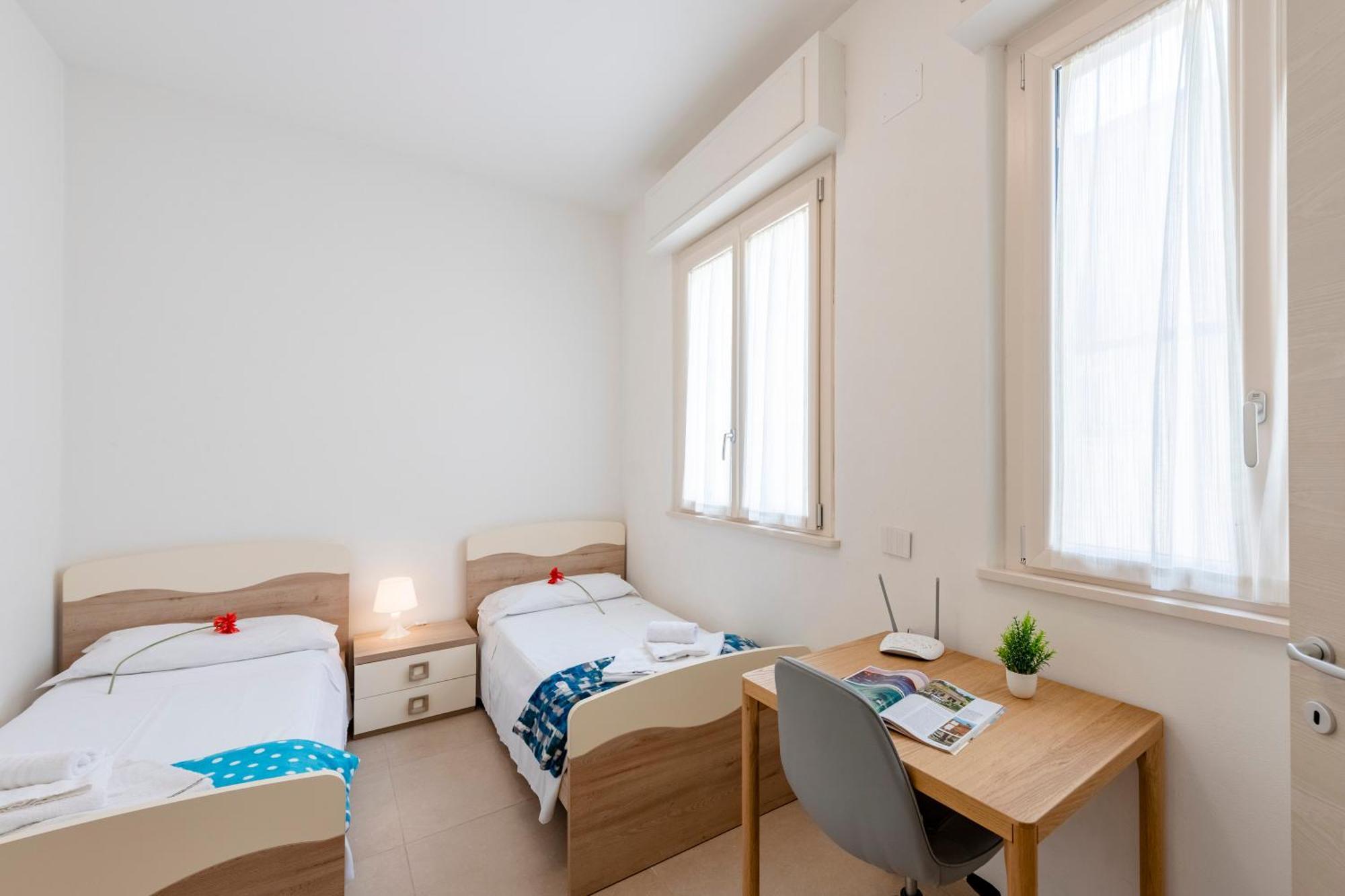 La Suite 2 Ondina Viareggio 200M From Sea - Happy Rentals Bagian luar foto