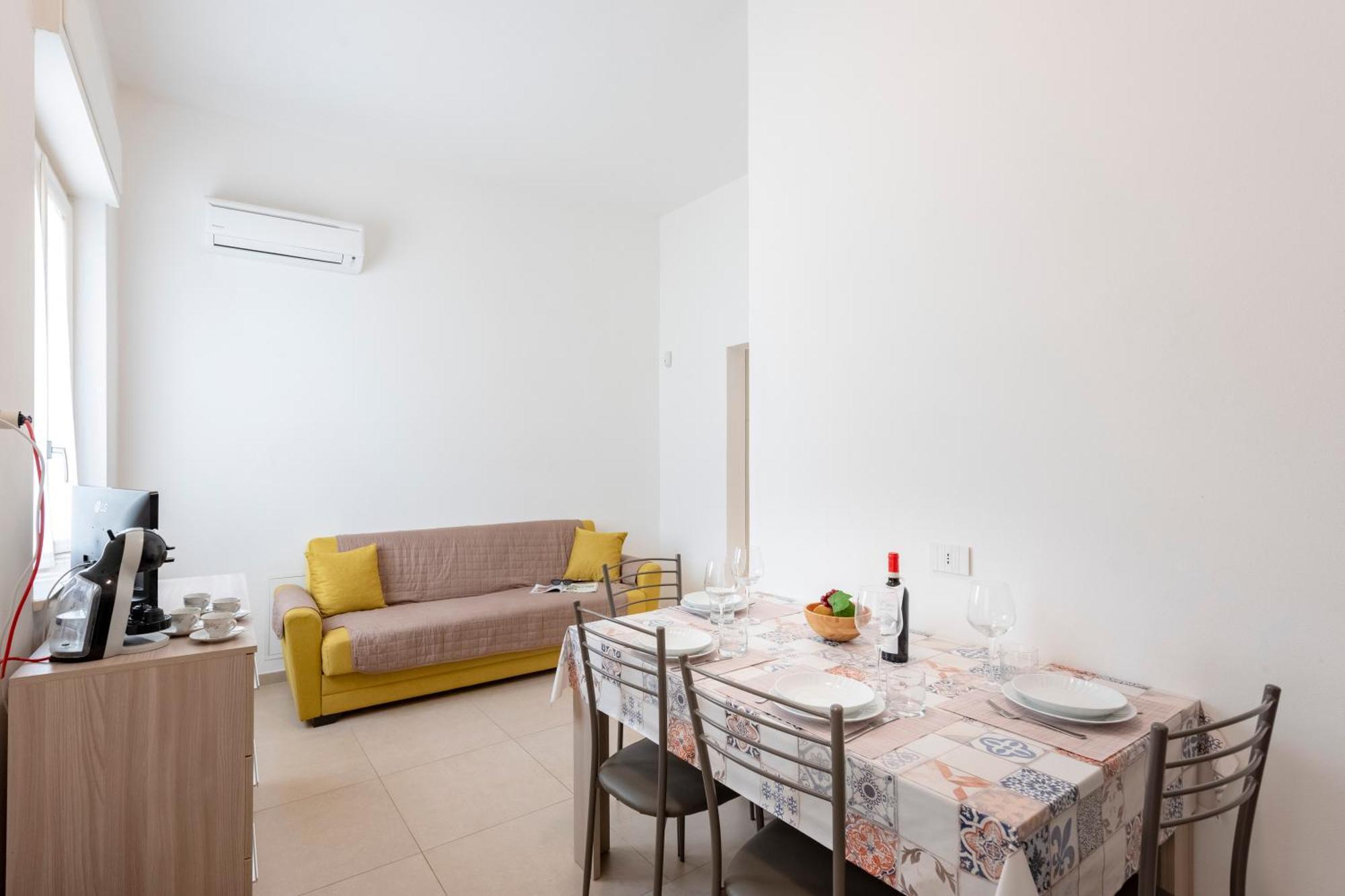 La Suite 2 Ondina Viareggio 200M From Sea - Happy Rentals Bagian luar foto